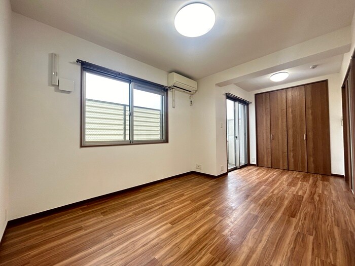 物件内観写真7　(居室)