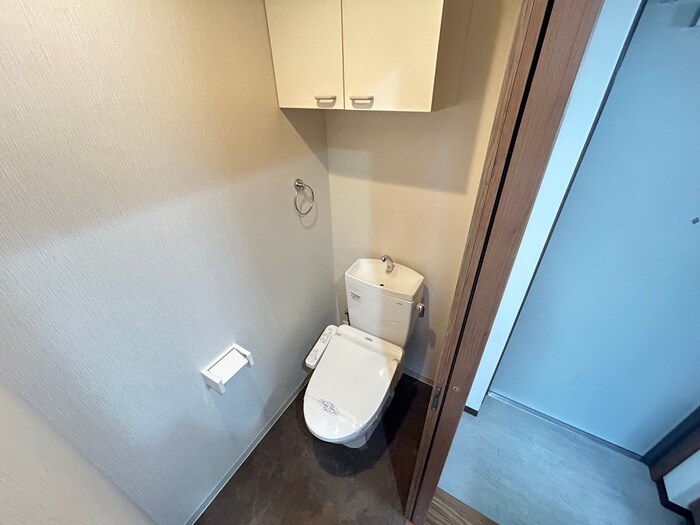 物件内観写真11　(トイレ)