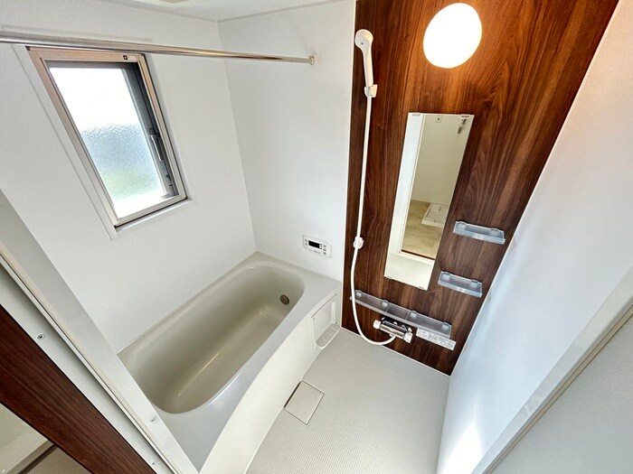 物件内観写真12　(バス／シャワールーム等)