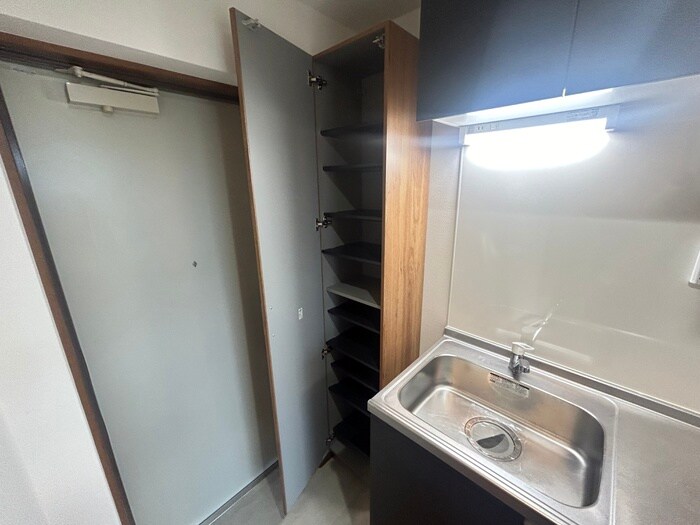 物件内観写真15　(靴箱)