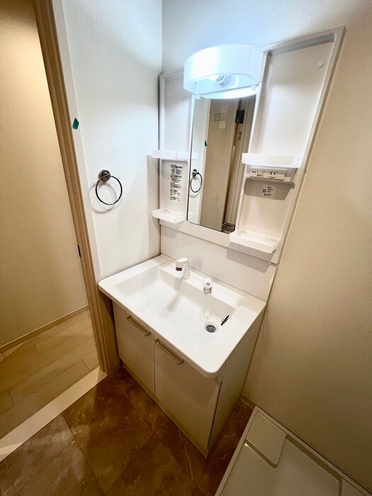 物件内観写真2　(洗面)
