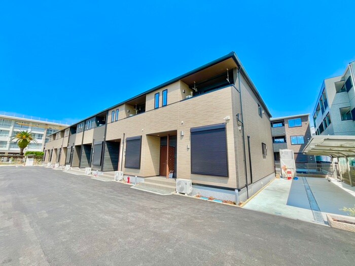 物件外観写真2　(外観写真)