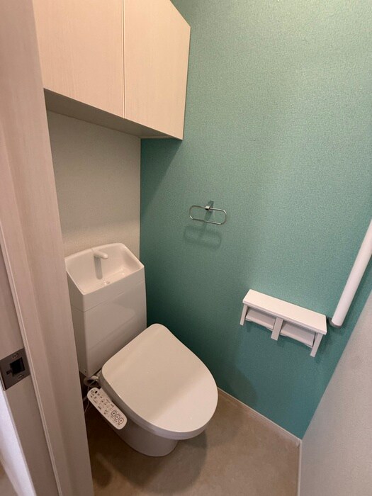 物件内観写真11　(トイレ)