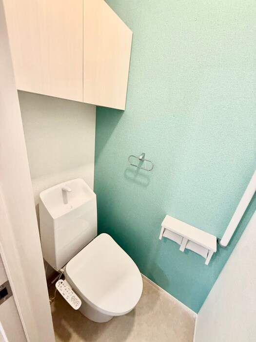 物件内観写真13　(トイレ)