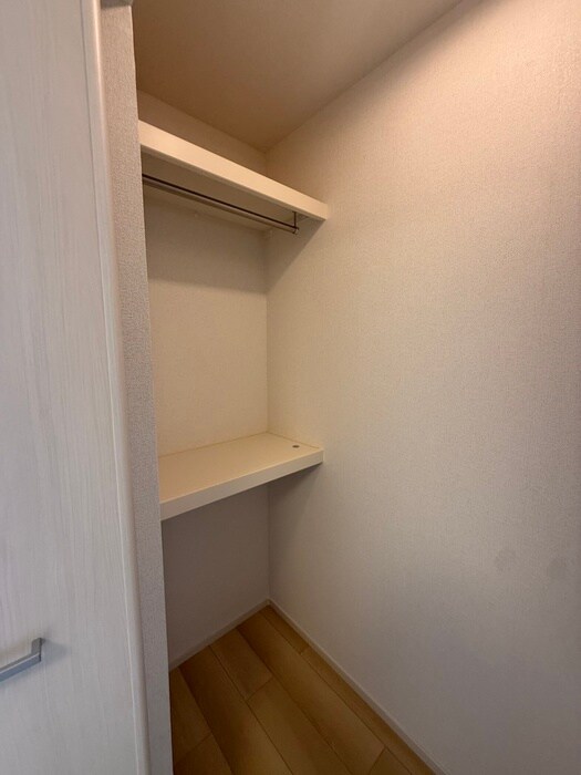 物件内観写真14　(収納)