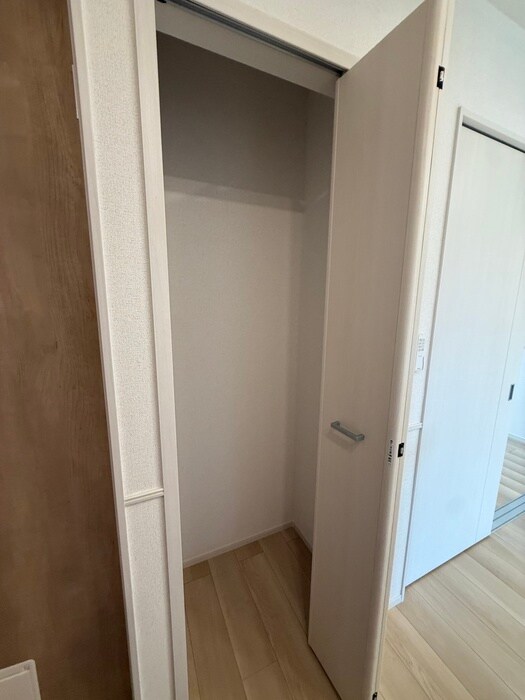 物件内観写真15　(収納)