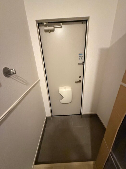 物件内観写真20　(玄関)