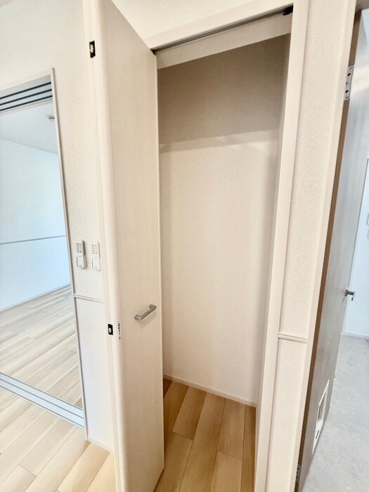 物件内観写真20　(収納)