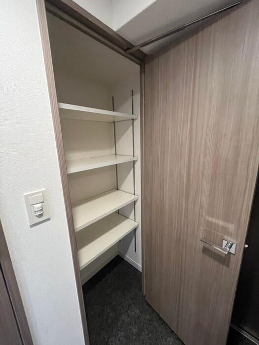 物件内観写真19　(収納)