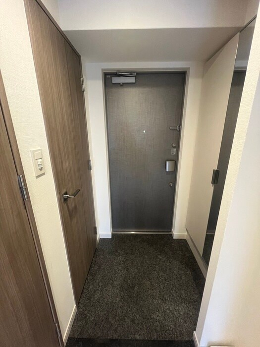物件内観写真20　(玄関)