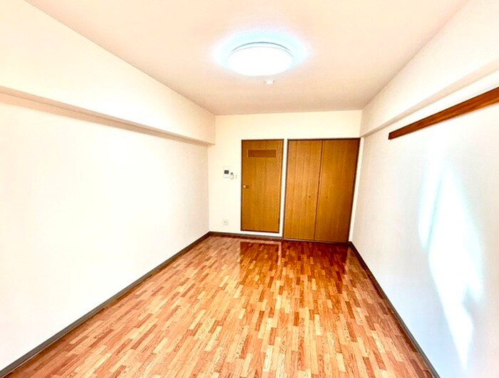 物件内観写真17　(居室)