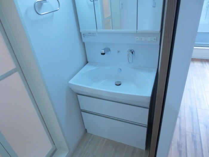 物件内観写真12　(洗面)