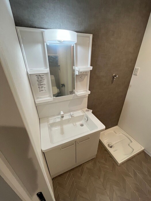 物件内観写真12　(洗面)