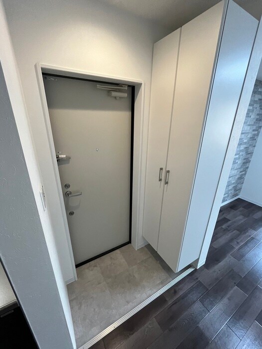 物件内観写真19　(玄関)