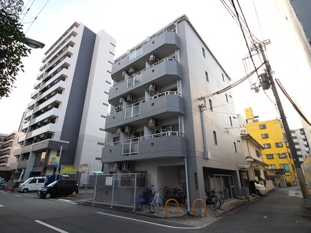 アクティブ新大阪外観写真