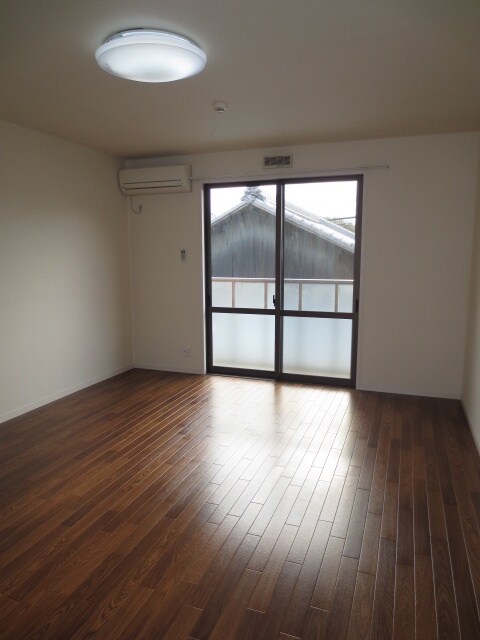 物件内観写真11　(居室)