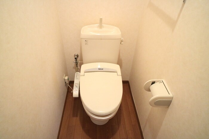 物件内観写真11　(トイレ)