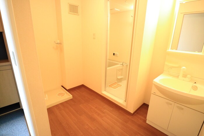 物件内観写真12　(洗面)