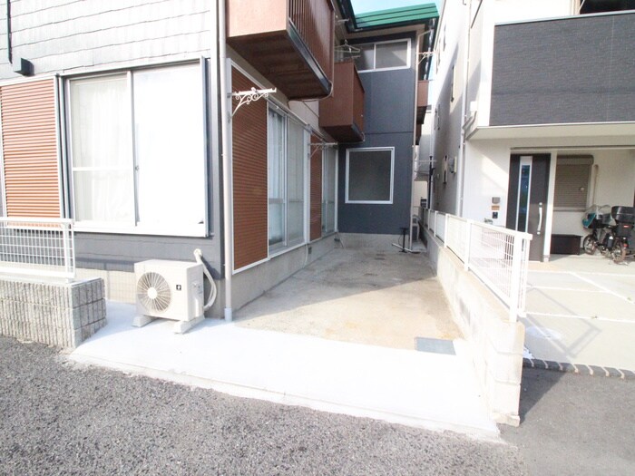 物件外観写真2　(外観写真)