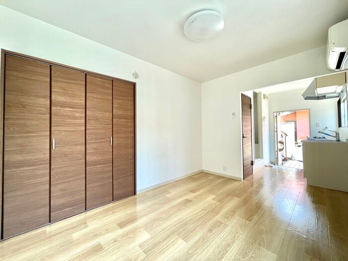 物件内観写真9　(居室)