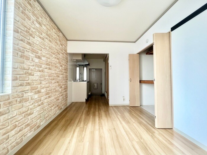 物件内観写真11　(居室)