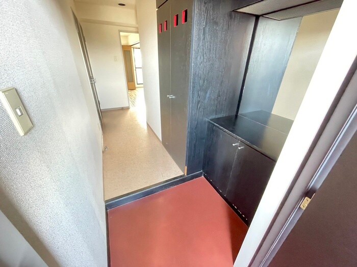 物件内観写真6　(廊下)