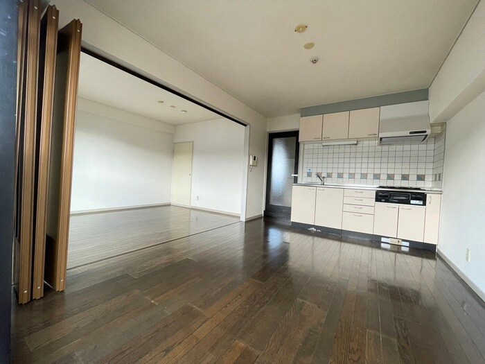 物件内観写真8　(居室)