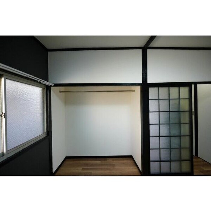 物件内観写真10　(収納)