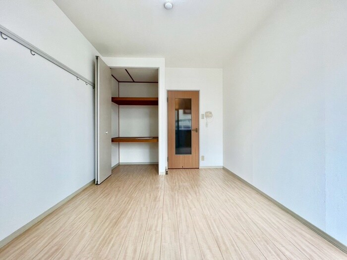 物件内観写真11　(居室)