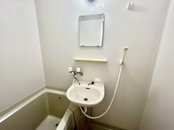 物件内観写真14　(洗面)