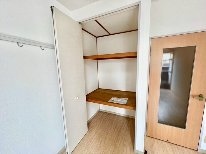 物件内観写真18　(収納)