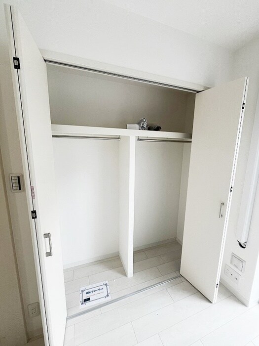 物件内観写真7　(収納)