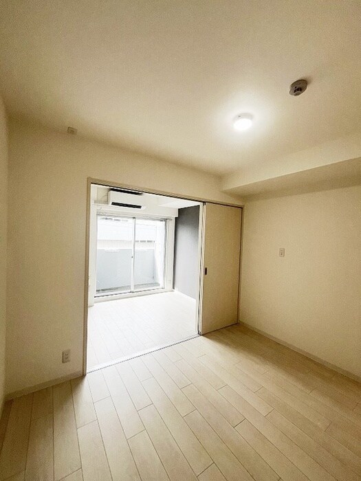 物件内観写真10　(居室)