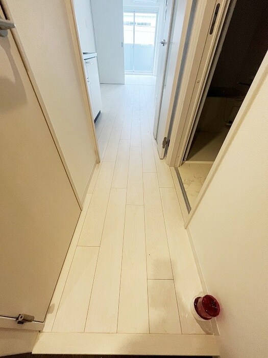 物件内観写真15　(廊下)