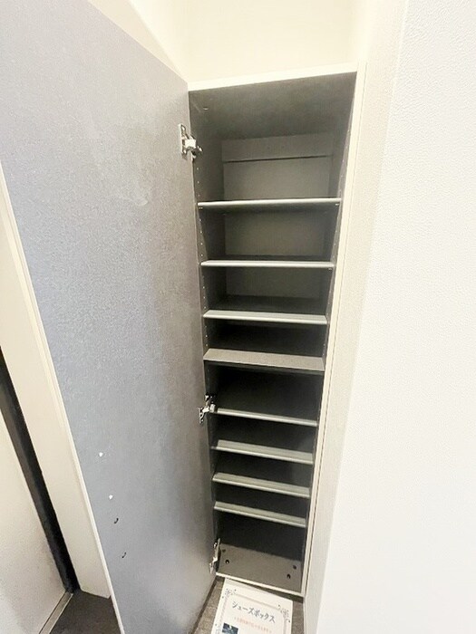 物件内観写真16　(靴箱)