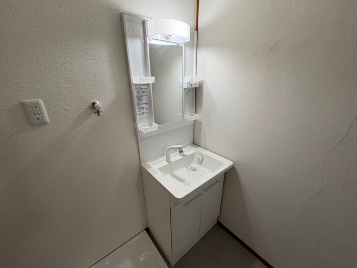 物件内観写真7　(洗面)