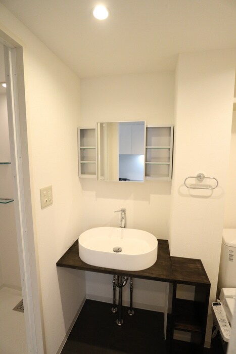 物件内観写真10　(洗面)