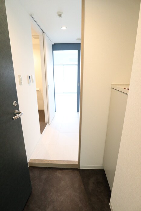 物件内観写真17　(玄関)