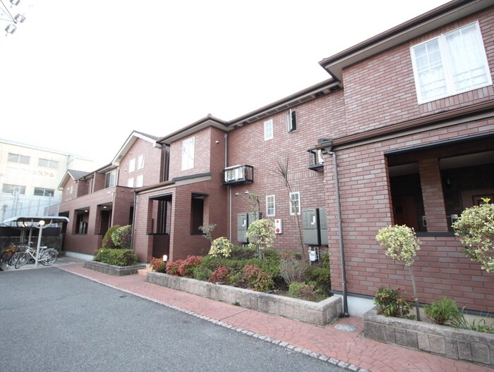 物件外観写真3　(外観写真)