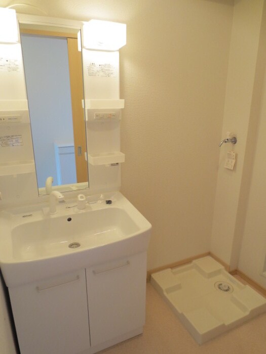 物件内観写真12　(洗面)