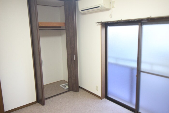 物件内観写真10　(居室)