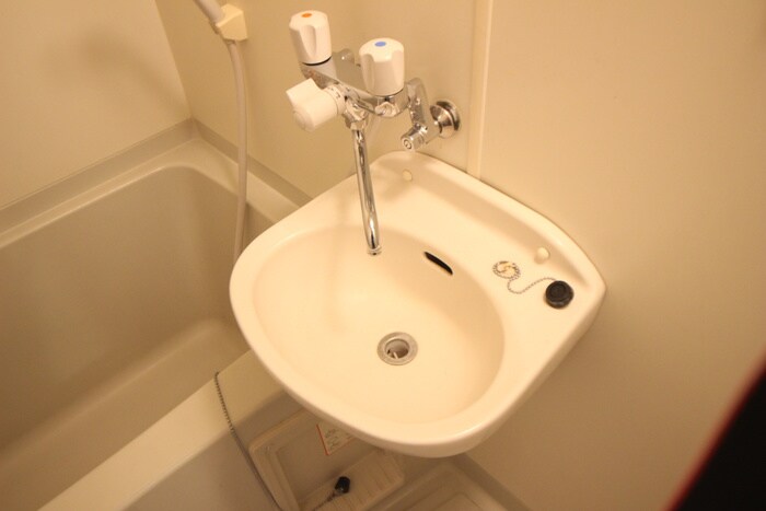 物件内観写真16　(洗面)