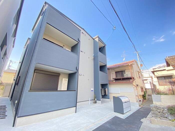 物件外観写真1　(外観写真)