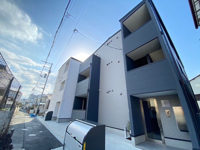 物件外観写真3　(外観写真)