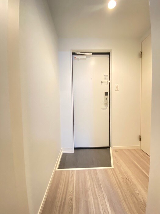 物件内観写真14　(廊下)