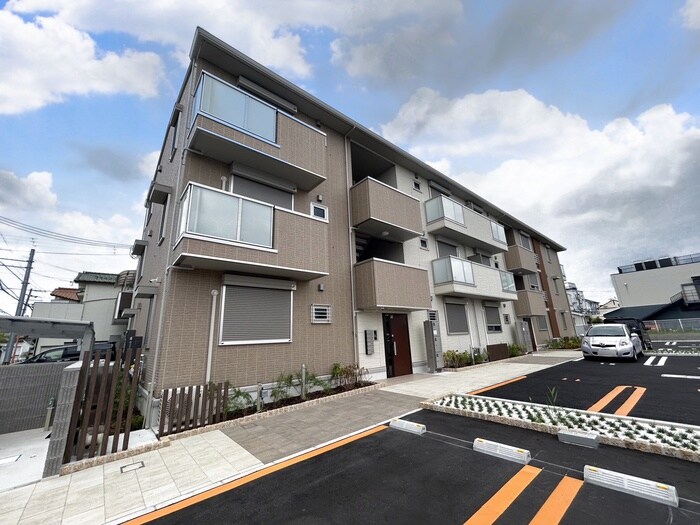 物件外観写真1　(外観写真)