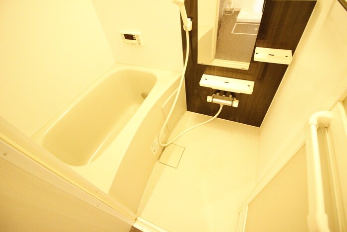 物件内観写真9　(バス／シャワールーム等)