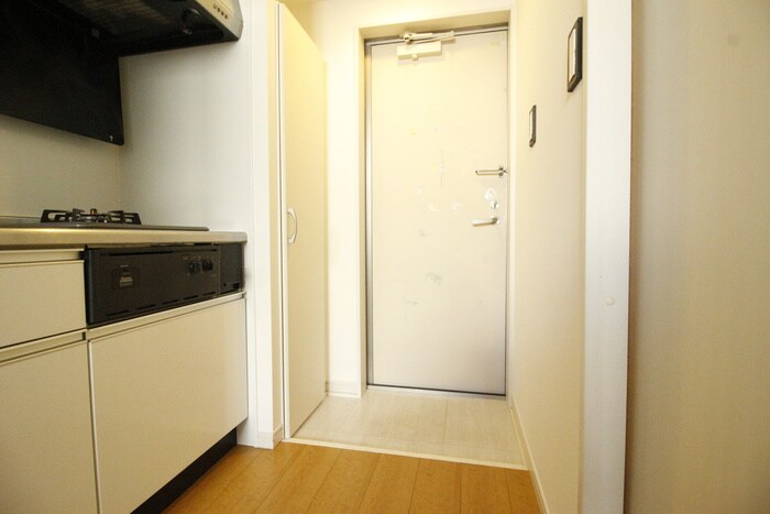 物件内観写真15　(玄関)