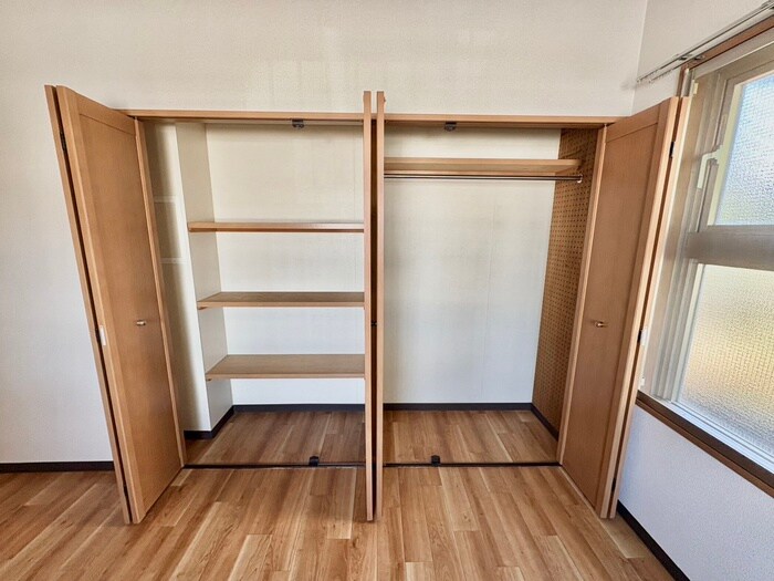 物件内観写真13　(収納)