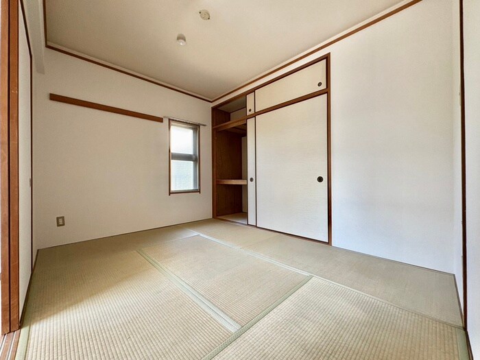 物件内観写真18　(居室)